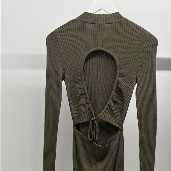 NWT Sandro Olive Ribbed Knit Dress - Picture 9 of 10
